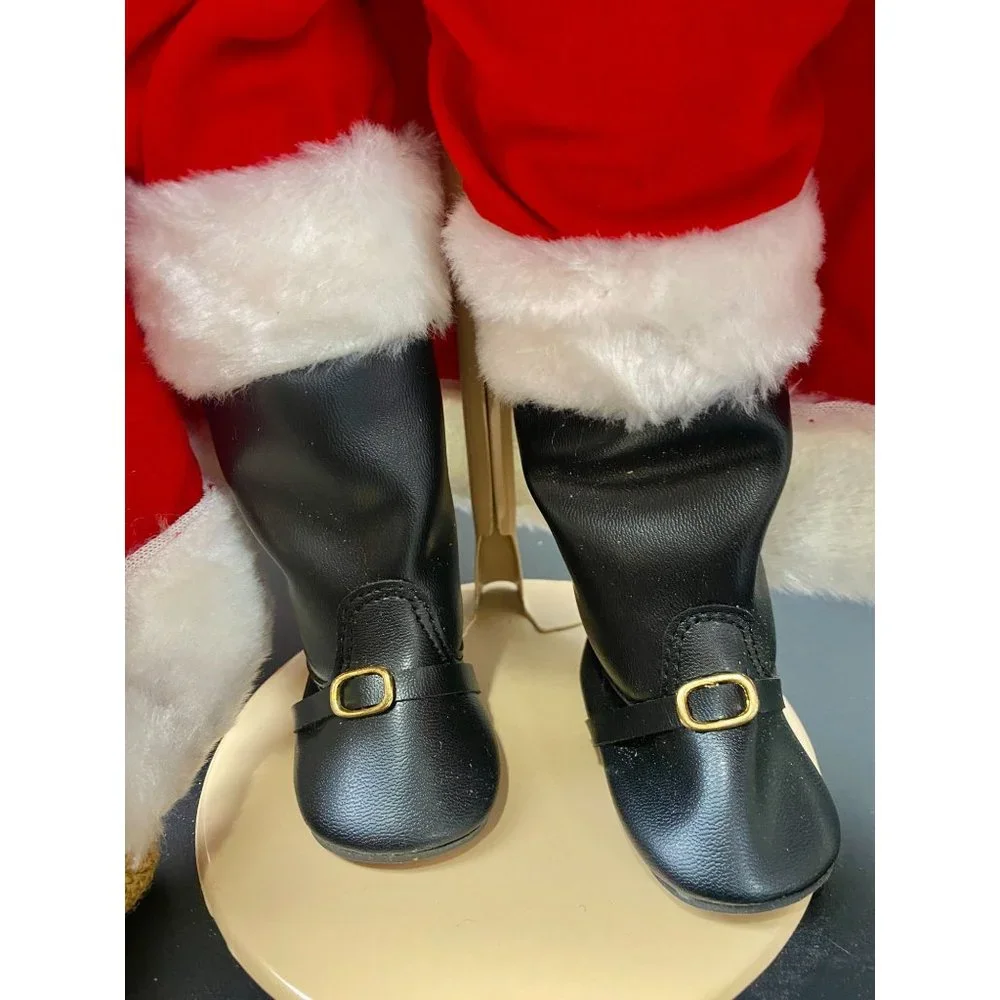 Santa Claus, Victoria's Collectibles, about 20